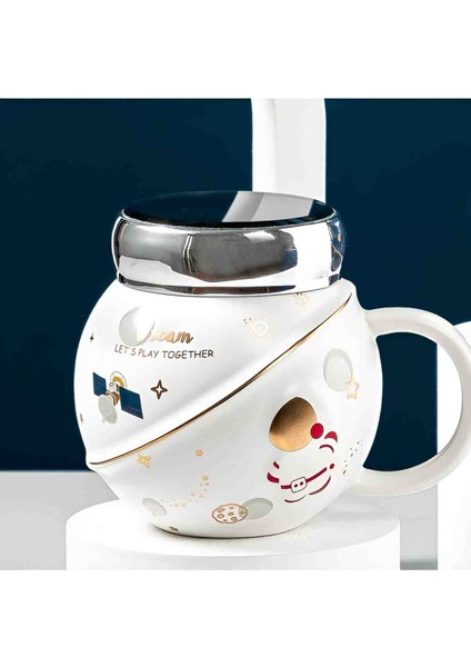 Yaratıcı Astronot Tasarımlı Porselen Kupa Bardak Uzay Temalı Kahve Çay Su Bardağı Hediyelik Dekoratif Masaüstü Kupa modelleri