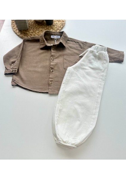 Çocuk Takım – Kahverengi Gömlek & Beyaz Pantolon