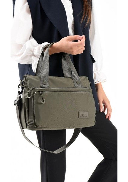 Kadın Omuz Çantası Paraşüt Kumaş Çapraz Askılı Elde Tutmalı Postacı Çantası 31*26 cm Su Itici Kumaş