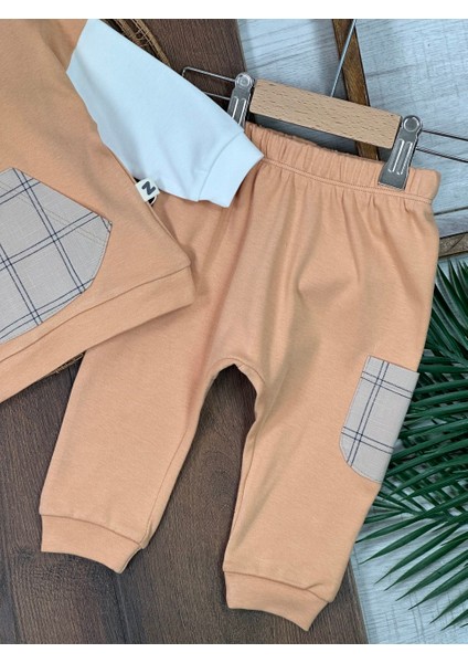 Pamuklu Kanguru Cepli Ekose Detaylı 2li Erkek Bebek Takım modelleri