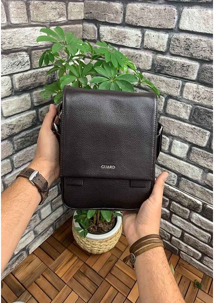 Kahverengi Hakiki Deri Erkek Omuz Çantası P1736