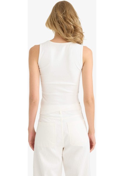 Slim Fit Dar Kesim Bisiklet Yaka Ribana Atlet F6275AX25AU indirimleri