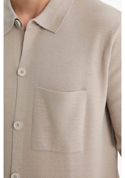 Standart Fit Polo Yaka Düğmeli Ön Cep Detaylı Triko Hırka F3720AX25WN indirimleri