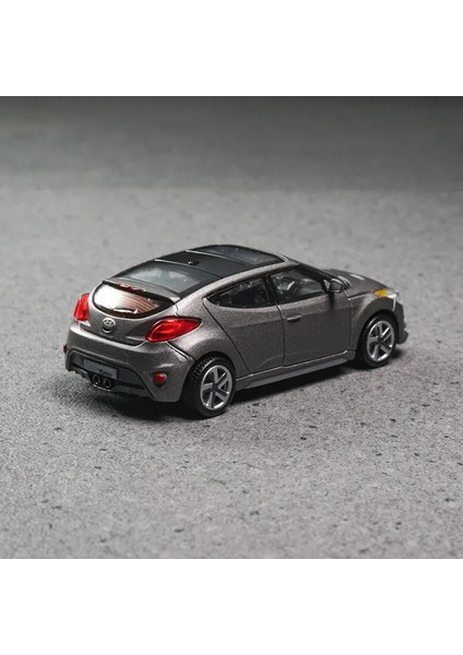 Stokta Yeni Dct/gölge 1:64 Hyundai Veloster Turbo Alaşım Minyatür Döküm Model Hyundai Suv Araba Modeli Özel Oyuncaklar Çocuklar Hediye (Yurt Dışından) fırsatları