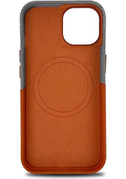 iPhone 15 Uyumlu Kumaş ve Deri Kaplamalı Kartlıklı Metal Kamera Detaylı Sahra Kılıf modelleri