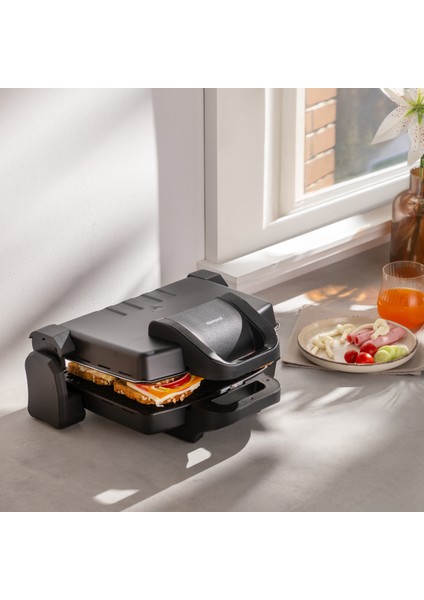 Toastbuster 1352H 4 Ekmekli Tost Makinesi Mat Siyah