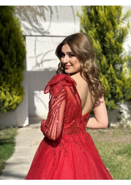 Kırmızı Tek Omuz Uzun Kol Tül Etek Abiye Elbise NOE3000 fırsatları