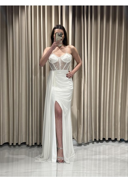 Beyaz Yıldızlar Kadın Üstü Güpür Göüs İşlemeli Beli Drapeli Yeni Sezon Şifon Abiye 5099