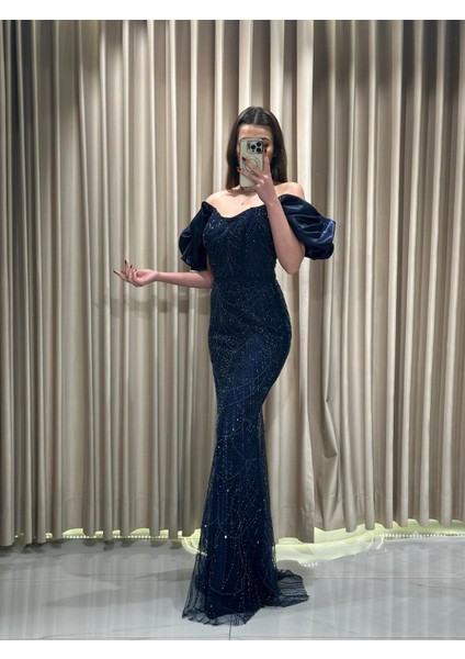 Siyah Kayık Yaka Boncuk Işlemeli Balık Model Abiye Elbise 5417