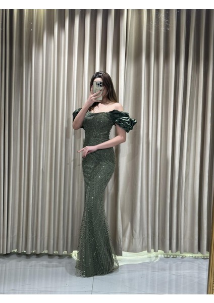 Haki Kayık Yaka Boncuk Işlemeli Balık Model Abiye Elbise 5417 modelleri