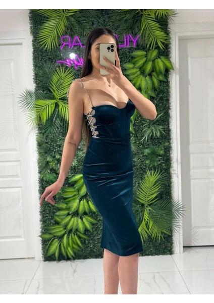 Zümrüt Yeşili Yıldızlar Kadın Taş Askılı Yanları Pencereli Kadife Yeni Sezon Abiye Elbise Gs7350 7350 Boy:110cm modelleri