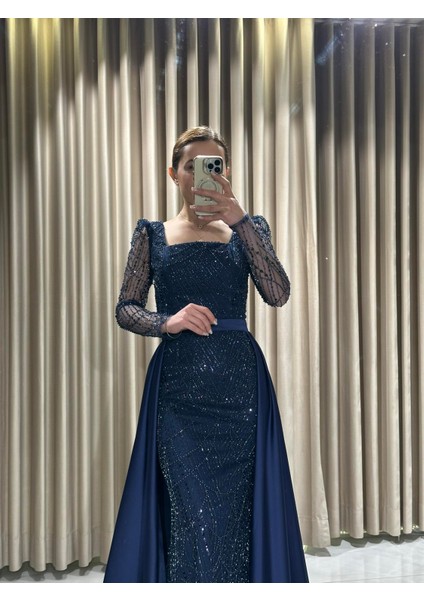Lacivert Boncuk Işlemeli Uzun Kollu Pelerinli Abiye Elbise 5463 fırsatları