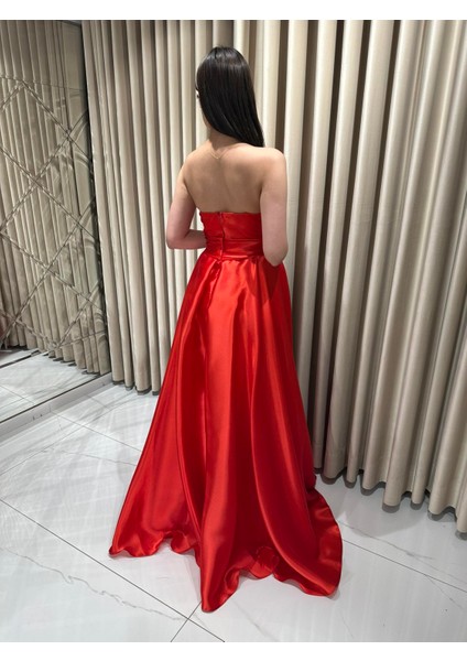 Kırmızı Straptez Eteği Kiloş Cep Detaylı Saten Abiye Elbise EN5207 5207
