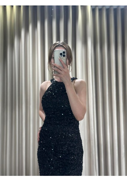 Siyah Halter Yaka Pul Payet Işlemeli Abiye 1004 modelleri