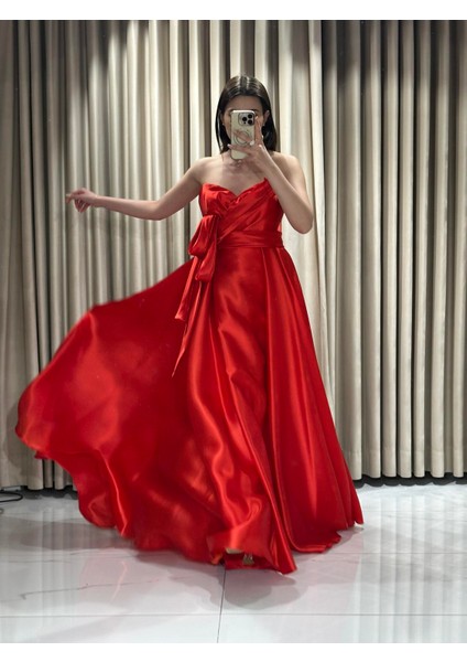 Kırmızı Straptez Eteği Kiloş Cep Detaylı Saten Abiye Elbise EN5207 5207 fırsatları