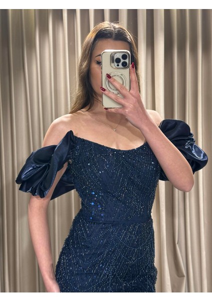 Siyah Kayık Yaka Boncuk Işlemeli Balık Model Abiye Elbise 5417 fırsatları