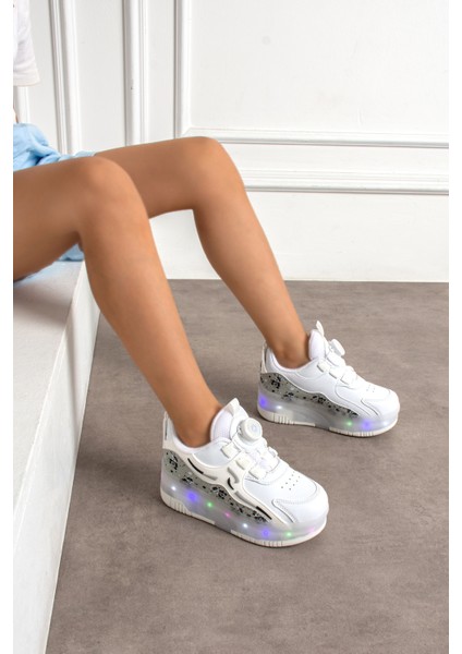 Patenli Işıklı Spor Ayakkabı Tekerekli Ayakkabı Paten Kaykay