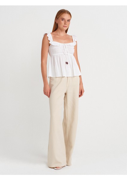 50873 Fırfırlı Bluz-Beyaz fırsatları