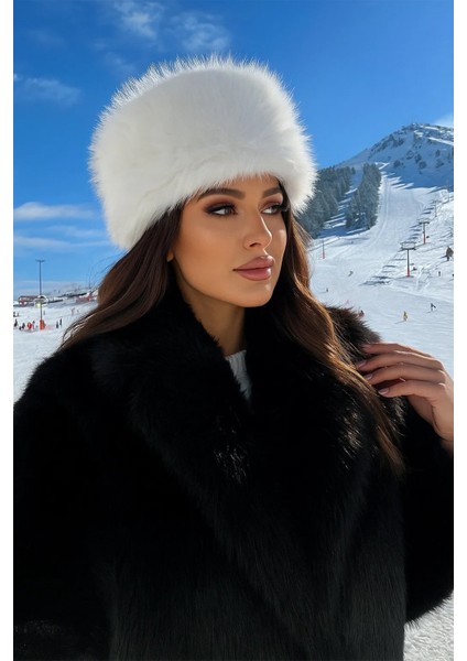 Viral Peluş Rus Kalpak Şapka