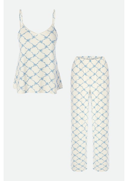 Kadın Askılı Yumuşak Dokulu Desenli Pijama Takımı