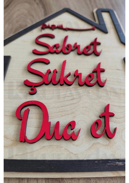 Kırmızı Gold Sabret Şükret Dua Et 2d Mdf Lazer Kesim Kapı ve Duvar Süsü