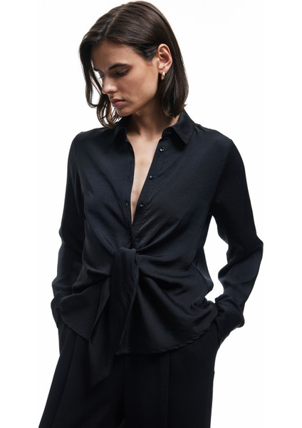 Aerobin Kumaş Uzun Kollu Önden Bağlama Detaylı Saten Gömlek