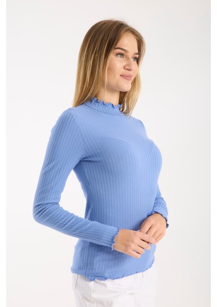 Kadın Uzun Kollu Yarım Boğazlı Fitilli Bluz – Esnek ve Konforlu 3005