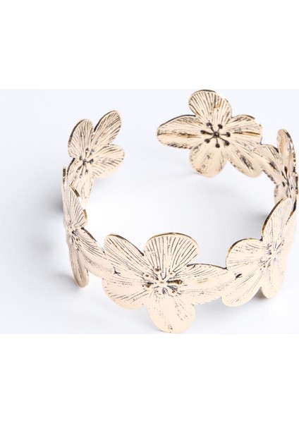 Altın Rengi Çiçek Figürlü Bileklik fiyatları