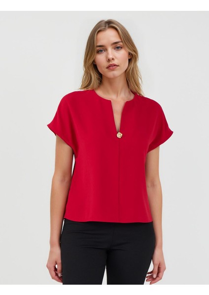Kırmızı V Yaka Kısa Kollu Dokuma Bluz