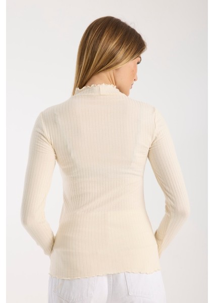 Kadın Uzun Kollu Yarım Boğazlı Fitilli Bluz – Esnek ve Konforlu 3005 modelleri