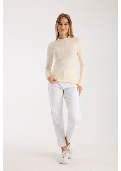 Kadın Uzun Kollu Yarım Boğazlı Fitilli Bluz – Esnek ve Konforlu 3005