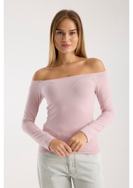 Kadın Uzun Kollu Geniş Yaka Esnek Bluz – Modern ve Zarif 3007