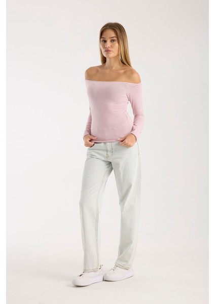 Kadın Uzun Kollu Geniş Yaka Esnek Bluz – Modern ve Zarif 3007