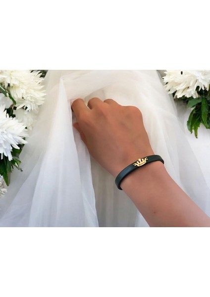 14 Ayar Plakalı Altın Merve Ismine Özel Taç Figürlü Koyu Yeşil Derili Hediye BILEKLIK-639ISIM