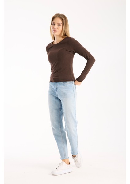 Kadın Uzun Kollu Yuvarlak Yaka Esnek Basic Bluz – Günlük ve Şık 3009