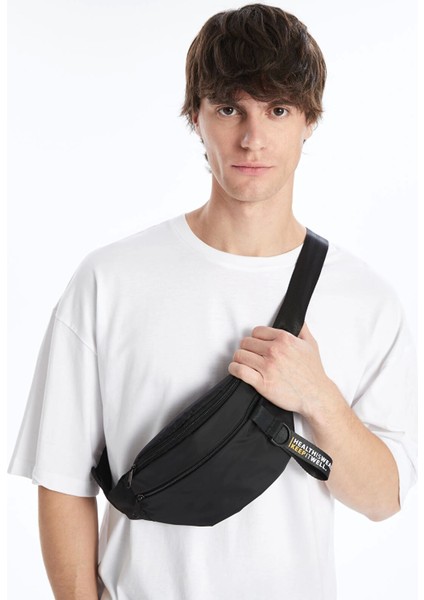 Xsıde Siyah Erkek Göğüs Çantası