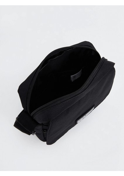 Lcw Accessorıes Siyah Ayarlanabilir Askılı Erkek Omuz Çantası fırsatları