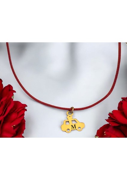 14 Ayar Plakalı Altın M Harfine Özel Kırmızı Bağlıklı Araba Motifli Hediyelik KOLYE-626HARF fiyatları