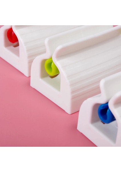 2 Adet Diş Macunu Tüp Krem Sıkma Aparatı Çevirmeli modelleri