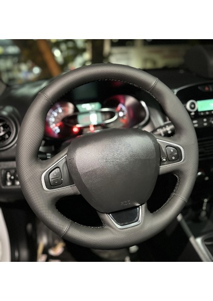 Clio 4 Faz 2 Araca Özel Direksiyon Kılıfı Açıklamayı Okuyun modelleri