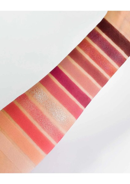 Make-Up 12'li Far Paleti - Cherry Temptation fırsatları