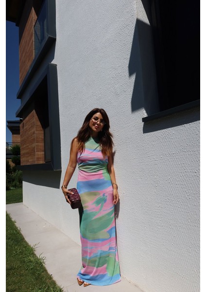 Sırt Dekolteli Rengarenk Tül Elbise