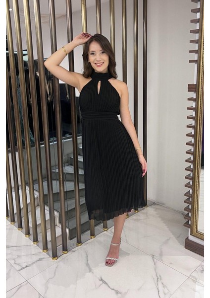 Komple Piliseli Astarlı Şifon Elbise