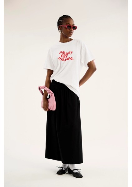 Kadın Beyaz Tişört – Oversize Rahat Kalıp – %100 Pamuk – Shady By Nature Desen Baskılı modelleri