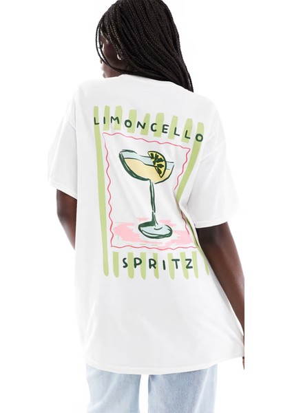 Kadın Beyaz Tişört – Oversize Rahat Kalıp – %100 Pamuk – Limon Kokteyl Desenli