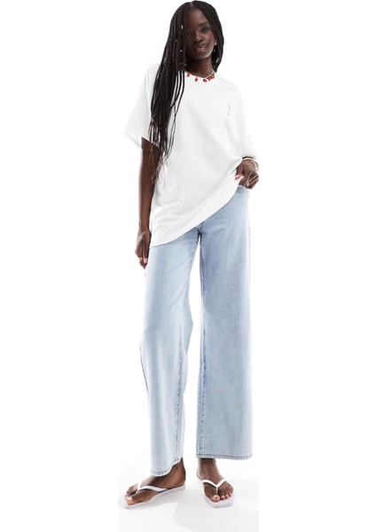 Kadın Beyaz Tişört – Oversize Rahat Kalıp – %100 Pamuk – Limon Kokteyl Desenli fırsatları