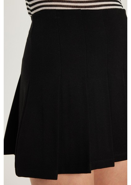 Kadın Slim Fit Dar Kesim Viskon Kumaş Pileli Siyah Mini Etek fiyatları