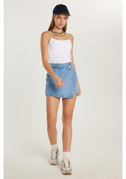 Kadın Slim Fit Dar Kesim Çift Cepli Açık Mavi Şort Etek fırsatları