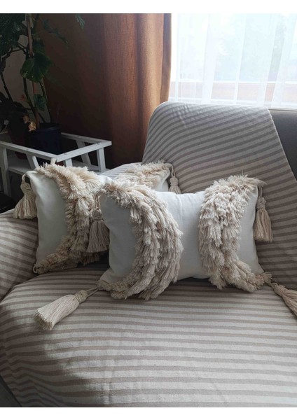 Bohem El Yapımı Ponponlu Ekru Renk 30 x 50 Kırlent Kılıfı