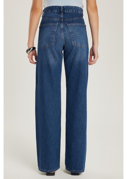 Kadın Regular Fit Geniş Paça Mavi Jean Kot Pantolon indirimleri